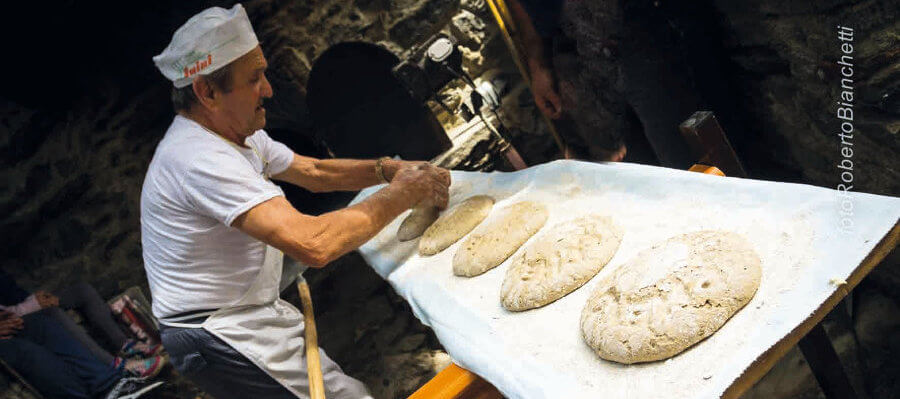 Lo Pan Ner, il Pane delle Alpi