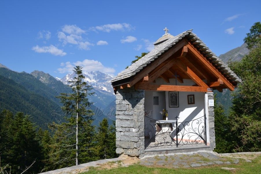 Fiaccolata votiva dall’alpe Provaccio al Santuario della Madonna della Neve