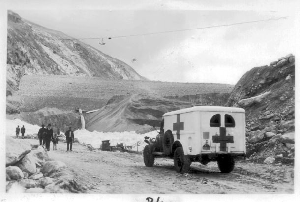 Mattmark 1965: testimonianze di chi ha viaggiato e lavorato nel cantiere della diga